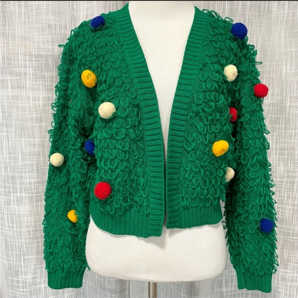 Target Tacky Christmas Sweater. Grinch Shrug. Super cute. Worn once